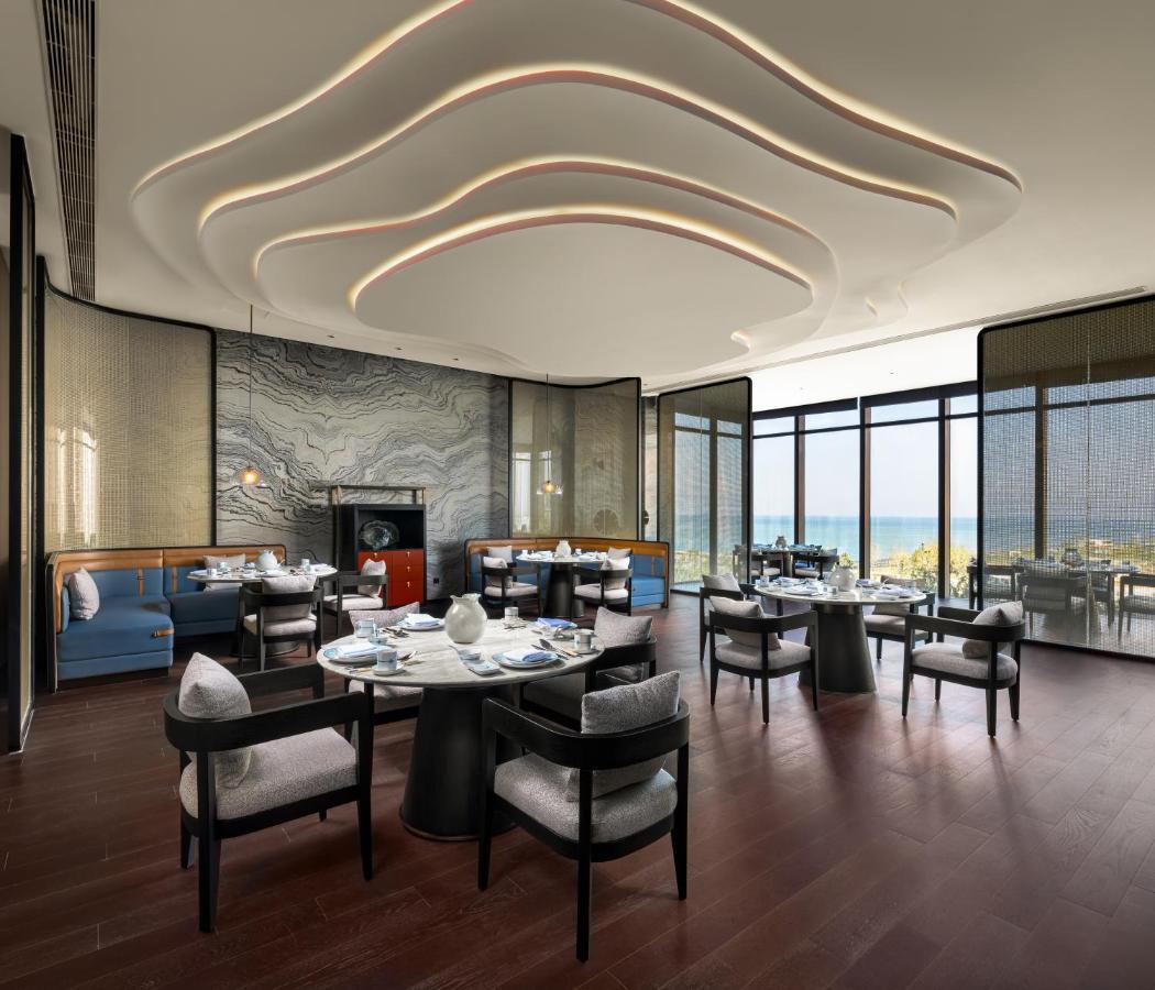 The Westin Yantai Hotell Exteriör bild