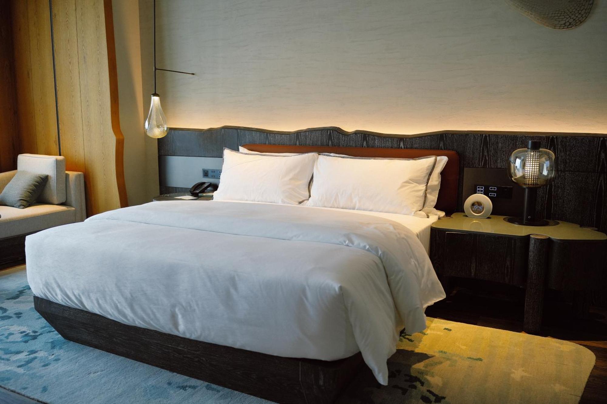 The Westin Yantai Hotell Exteriör bild