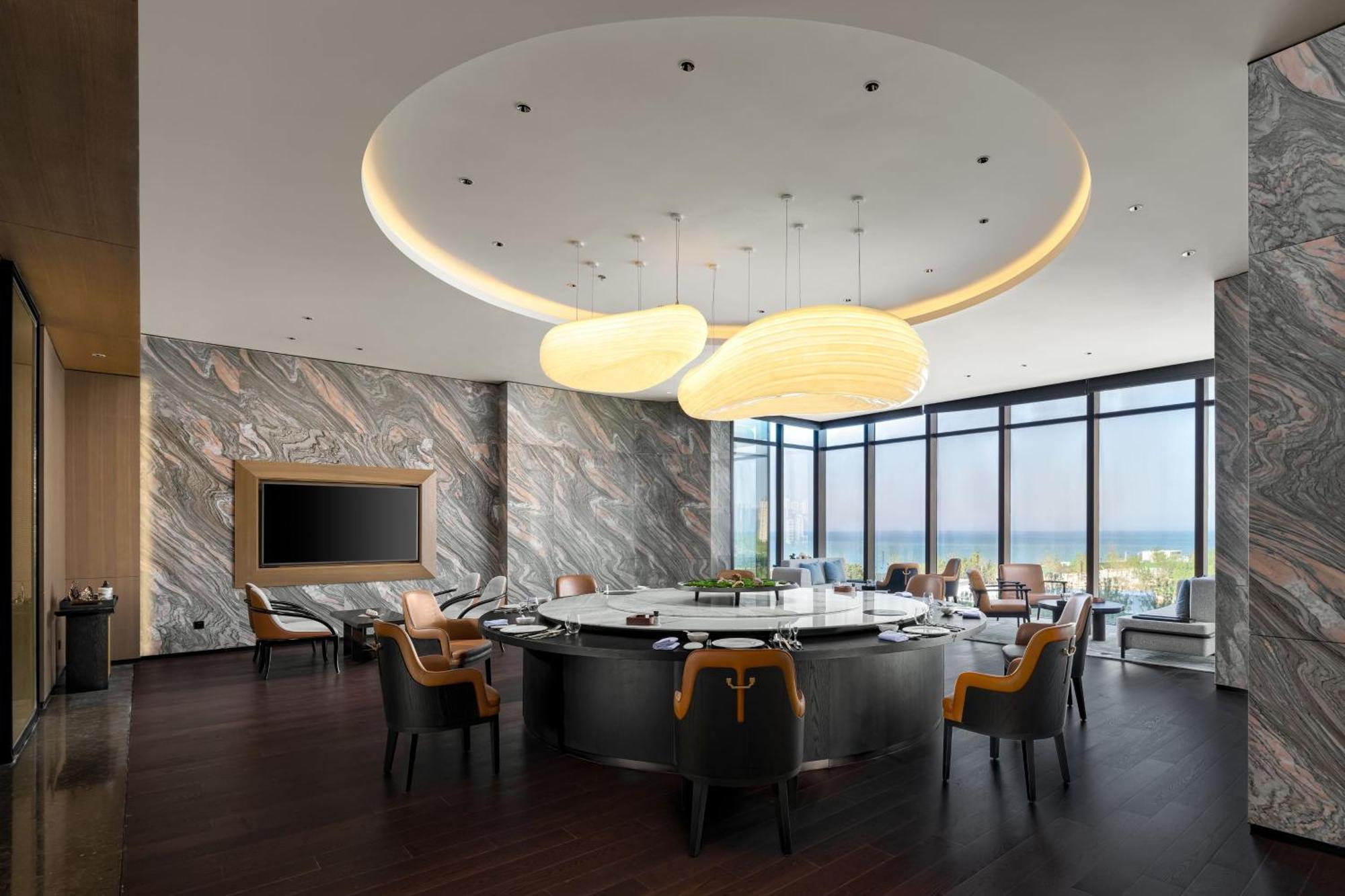 The Westin Yantai Hotell Exteriör bild