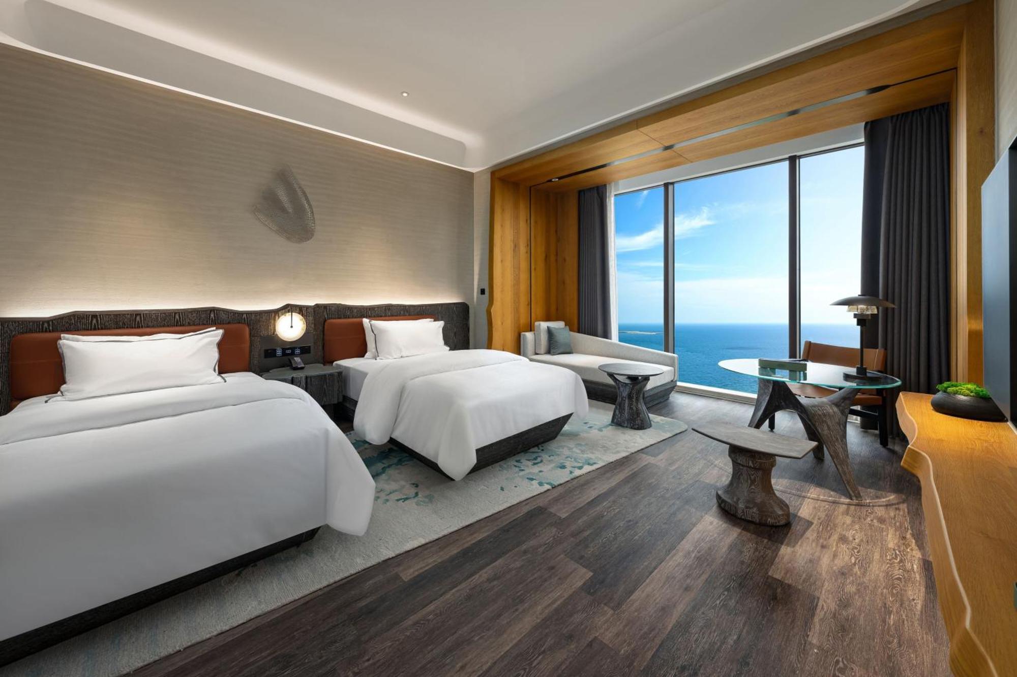 The Westin Yantai Hotell Exteriör bild